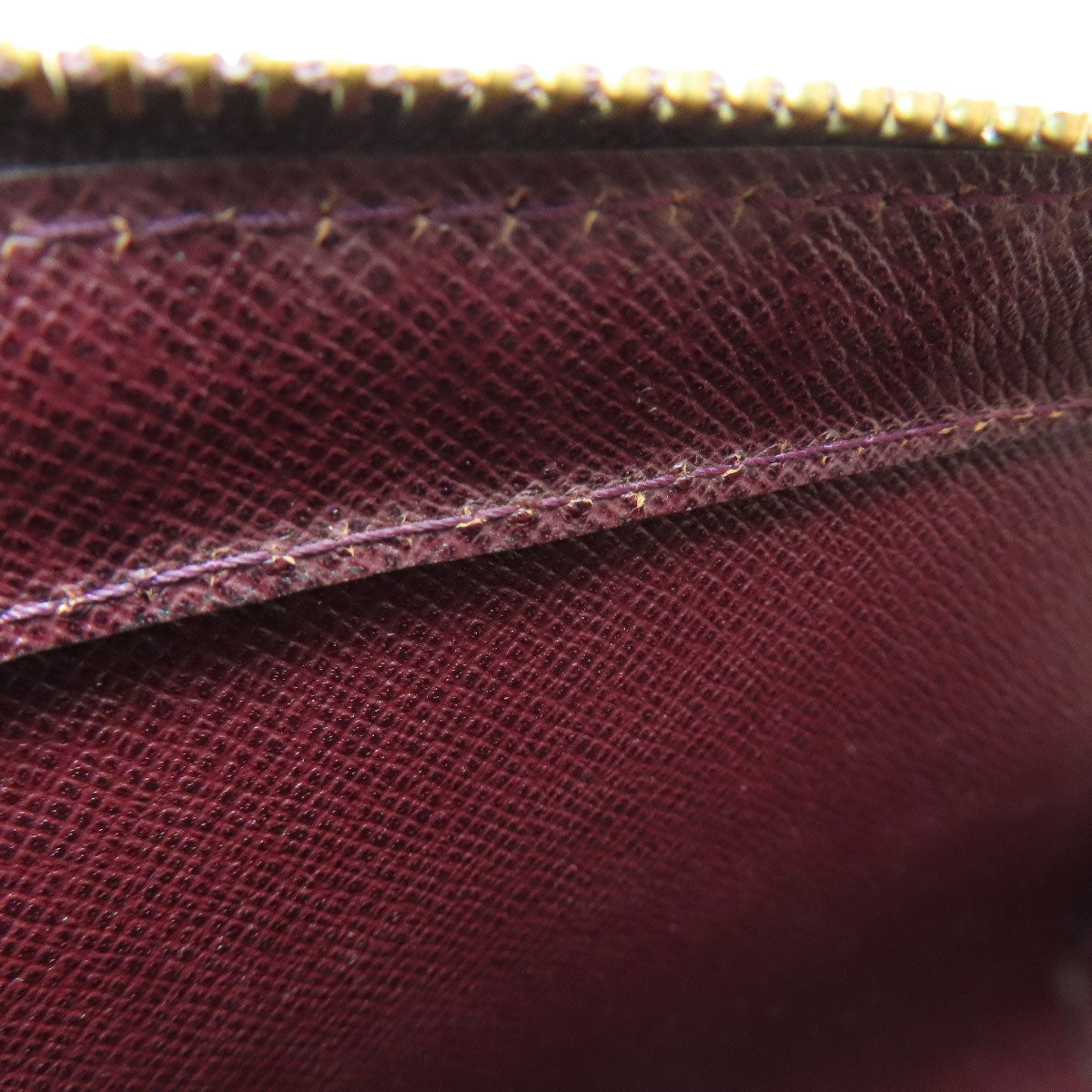 LOUIS VUITTON business bag M30186 Taiga Leather purple Baikal mens Used Authentic