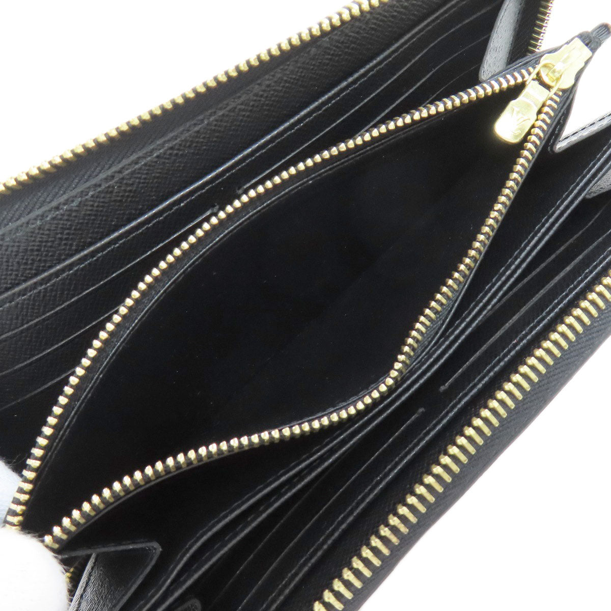 LOUIS VUITTON Long Wallet Purse M68755 Epi black Zippy wallet Women Used Authentic