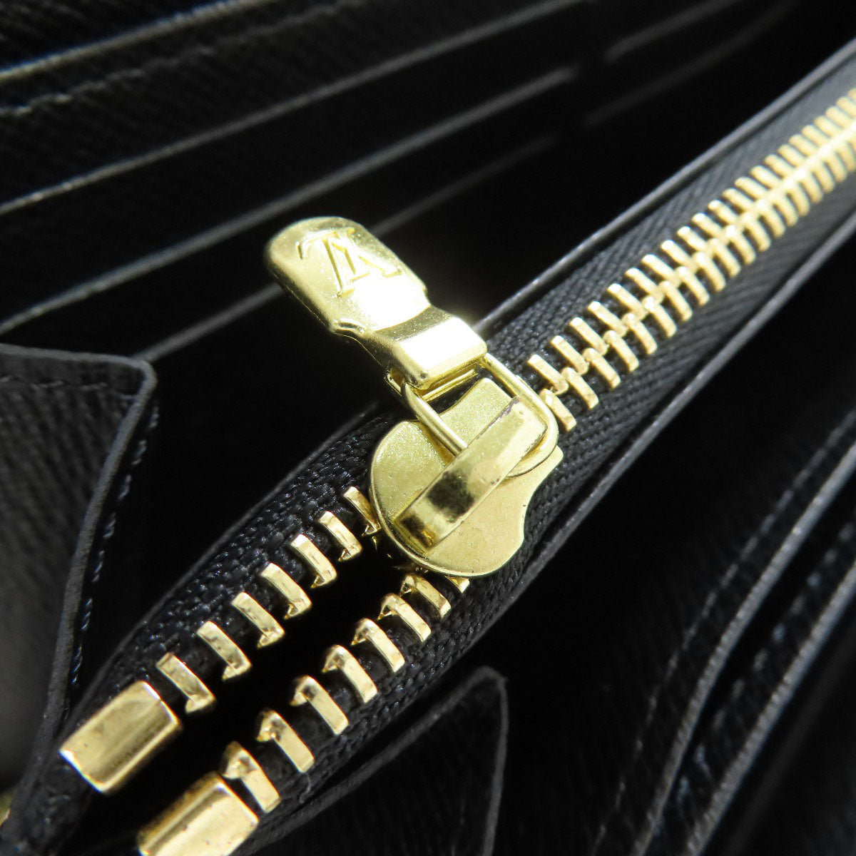 LOUIS VUITTON Long Wallet Purse M68755 Epi black Zippy wallet Women Used Authentic