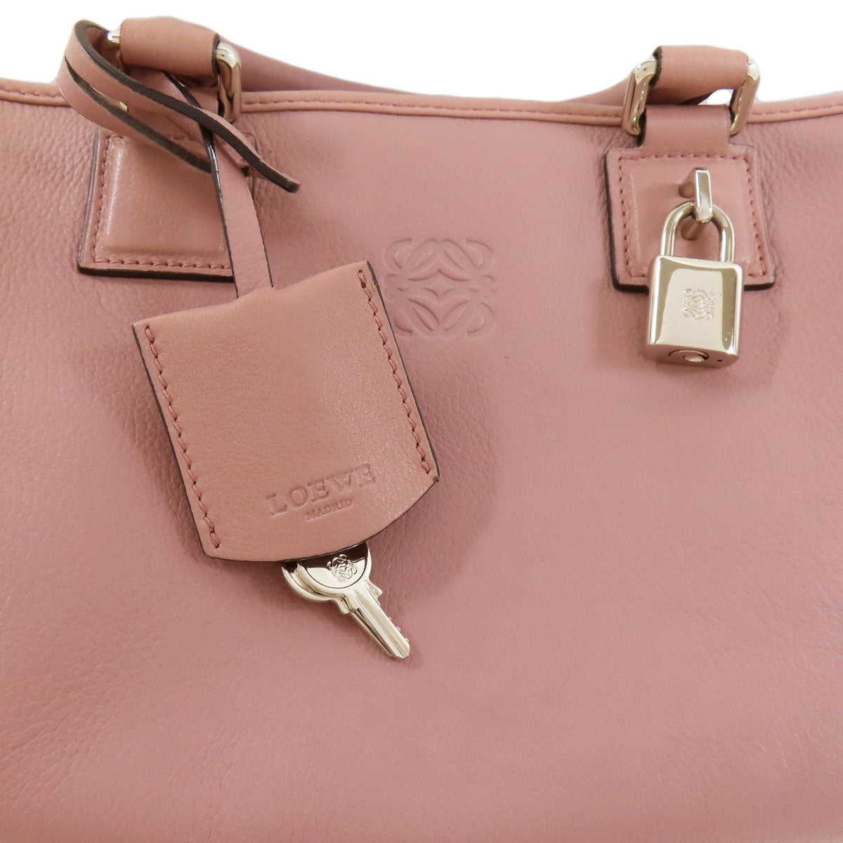LOEWE Handbag Calfskin pink Amazonas