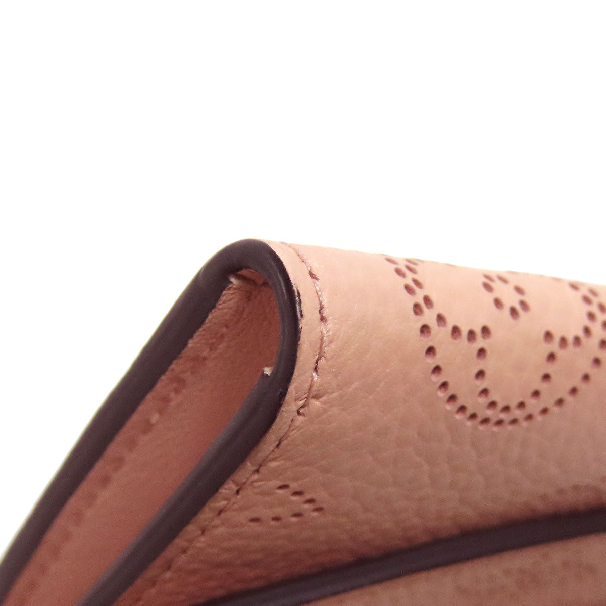 LOUIS VUITTON Bifold Wallet M64050 Mahina leather pink Portomone Anae