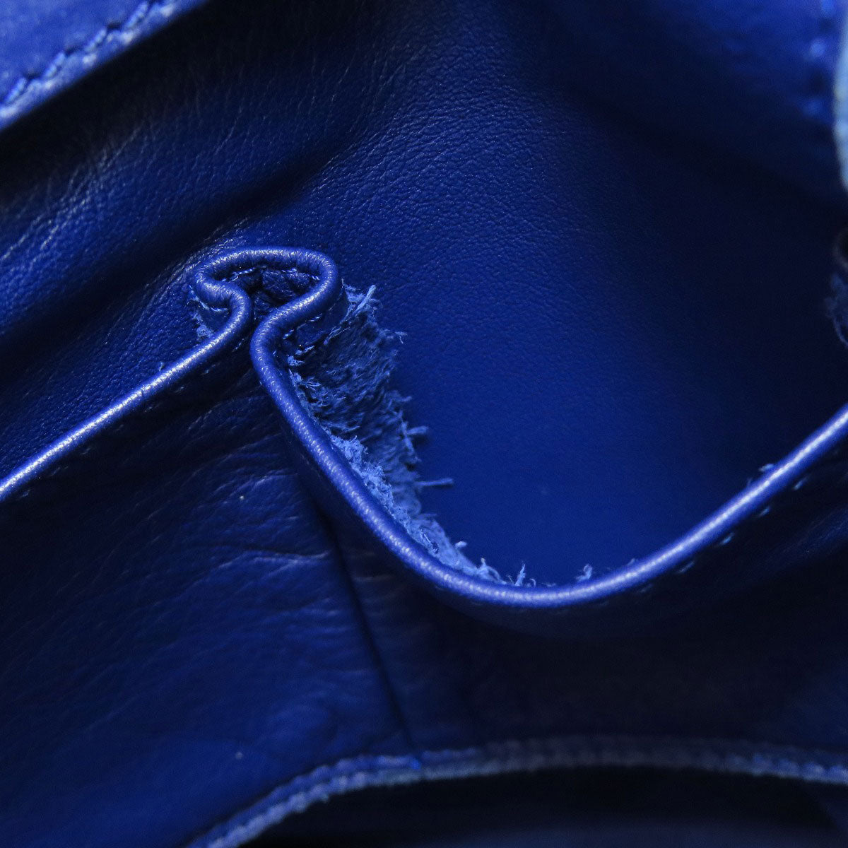 BALENCIAGA Handbag Calfskin blue The paper