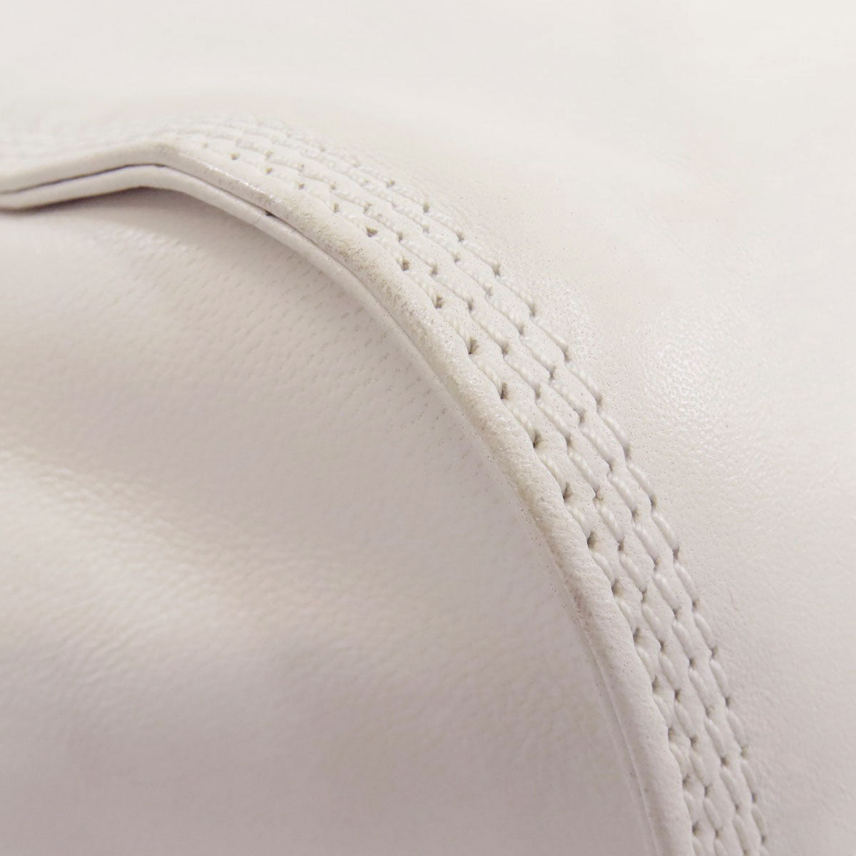 LOEWE Handbag lambskin white anagram