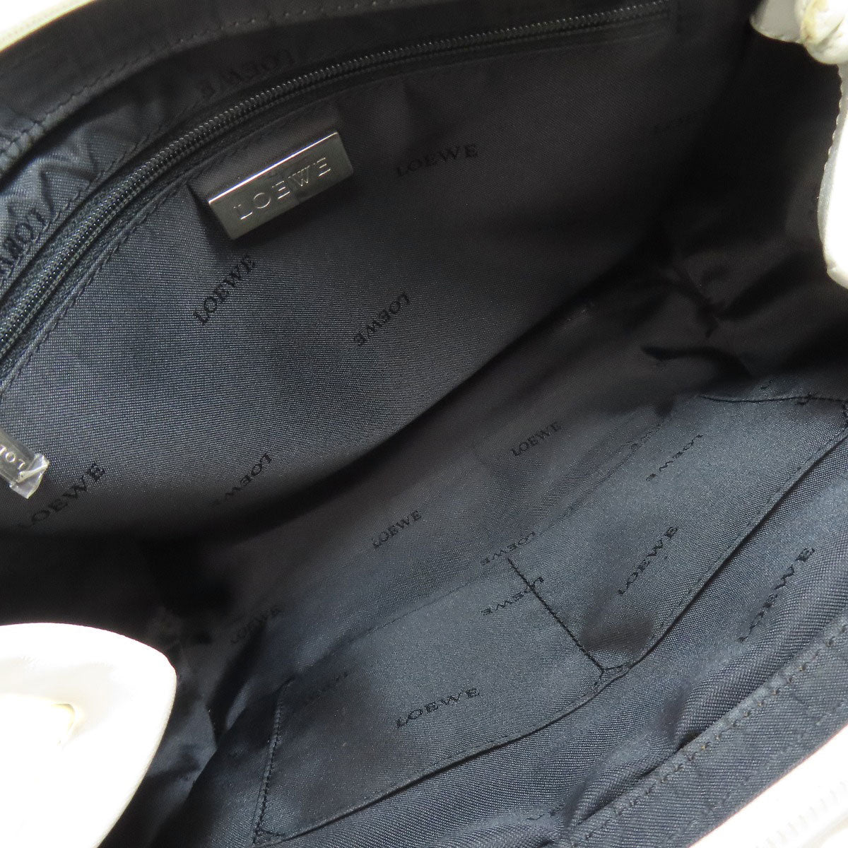 LOEWE Handbag lambskin white anagram