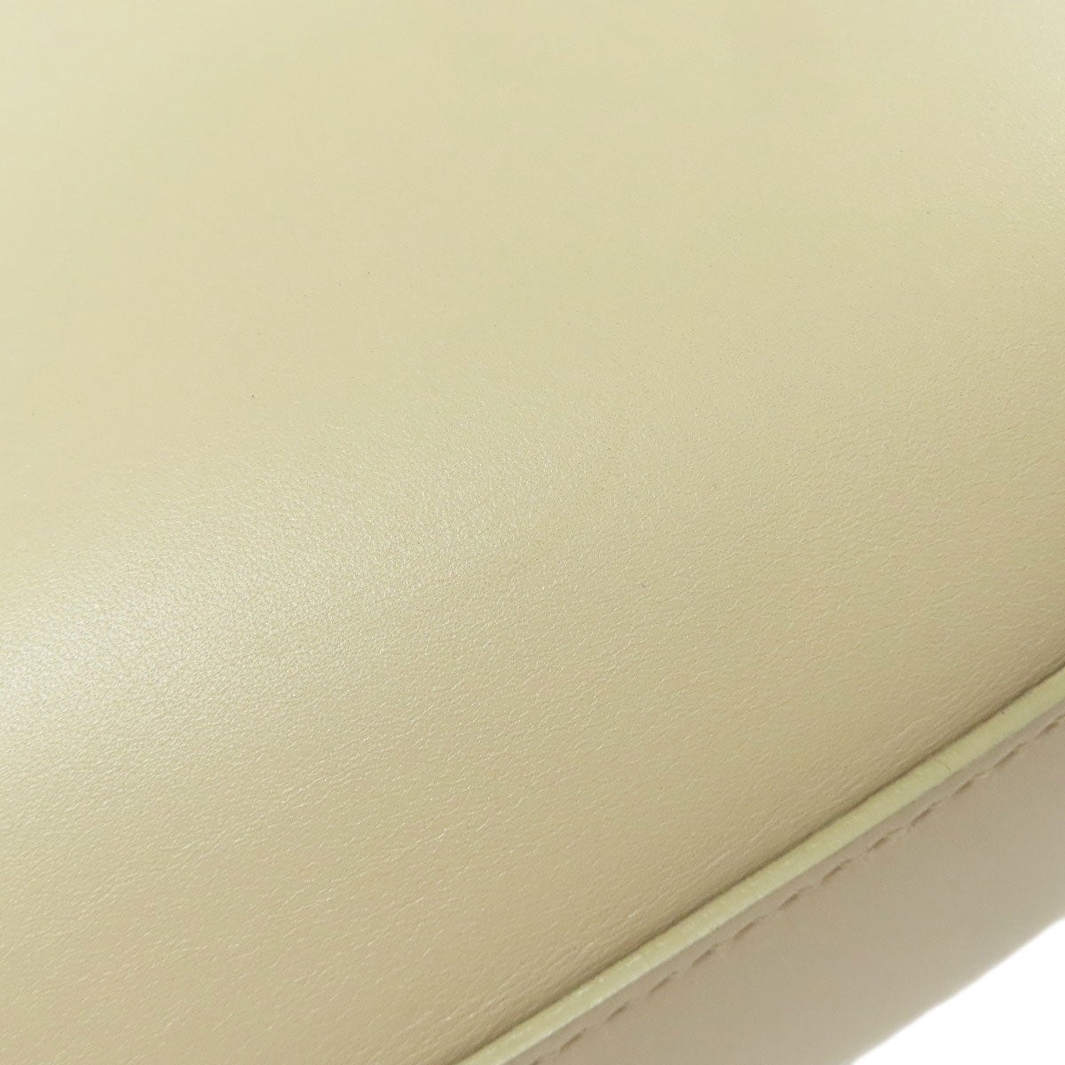 GUCCI Shoulder Bag 001・3312 leather white one belt