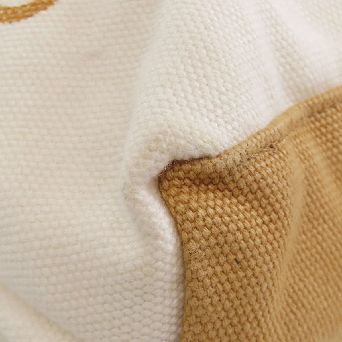 LOUIS VUITTON Tote Bag canvas white Fondation museum limited