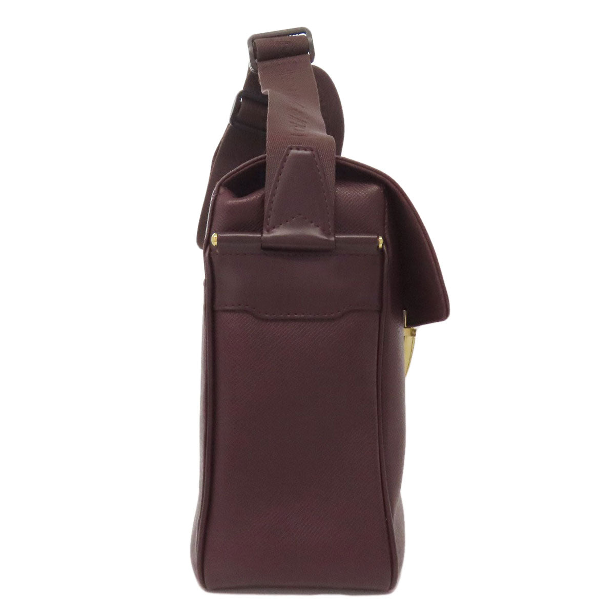 LOUIS VUITTON Shoulder Bag M30826 Taiga Leather Brown Yaranga