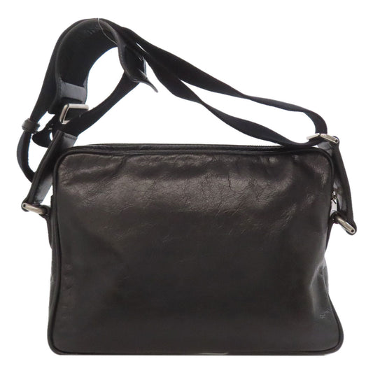 GUCCI Shoulder Bag 574760 leather black Messenger bag with logo