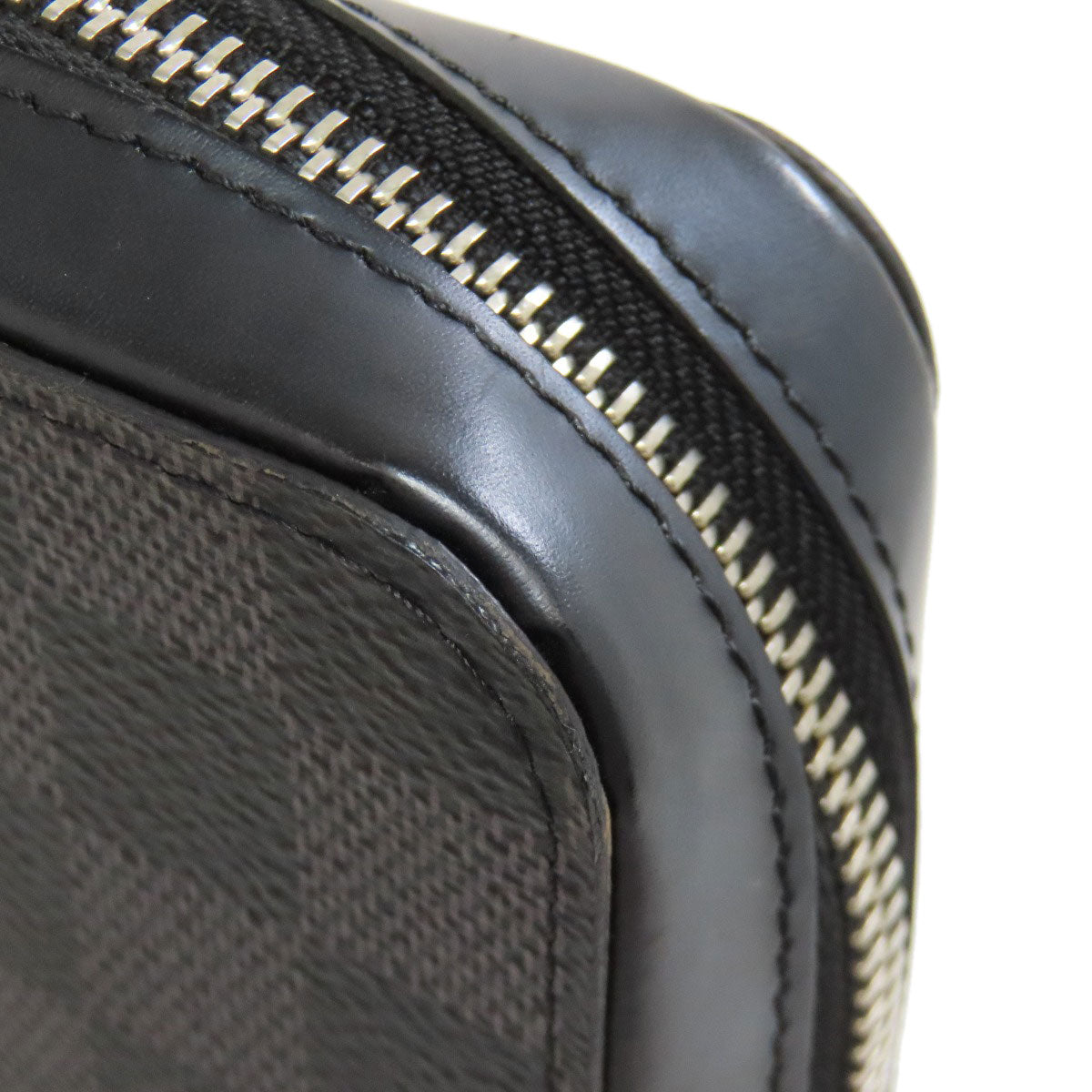 LOUIS VUITTON business bag N41503 Damier canvas gray Zippy XL