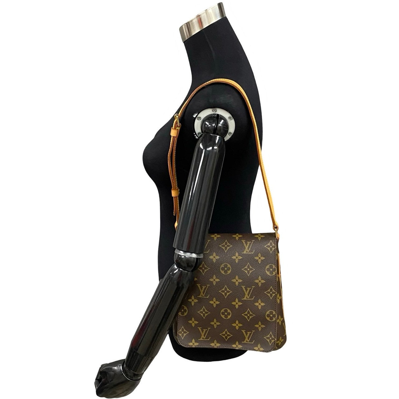 LOUIS VUITTON Shoulder Bag M51258 Leather, PVC Brown Monogram Musette salsa short mens(Unisex) Used Authentic