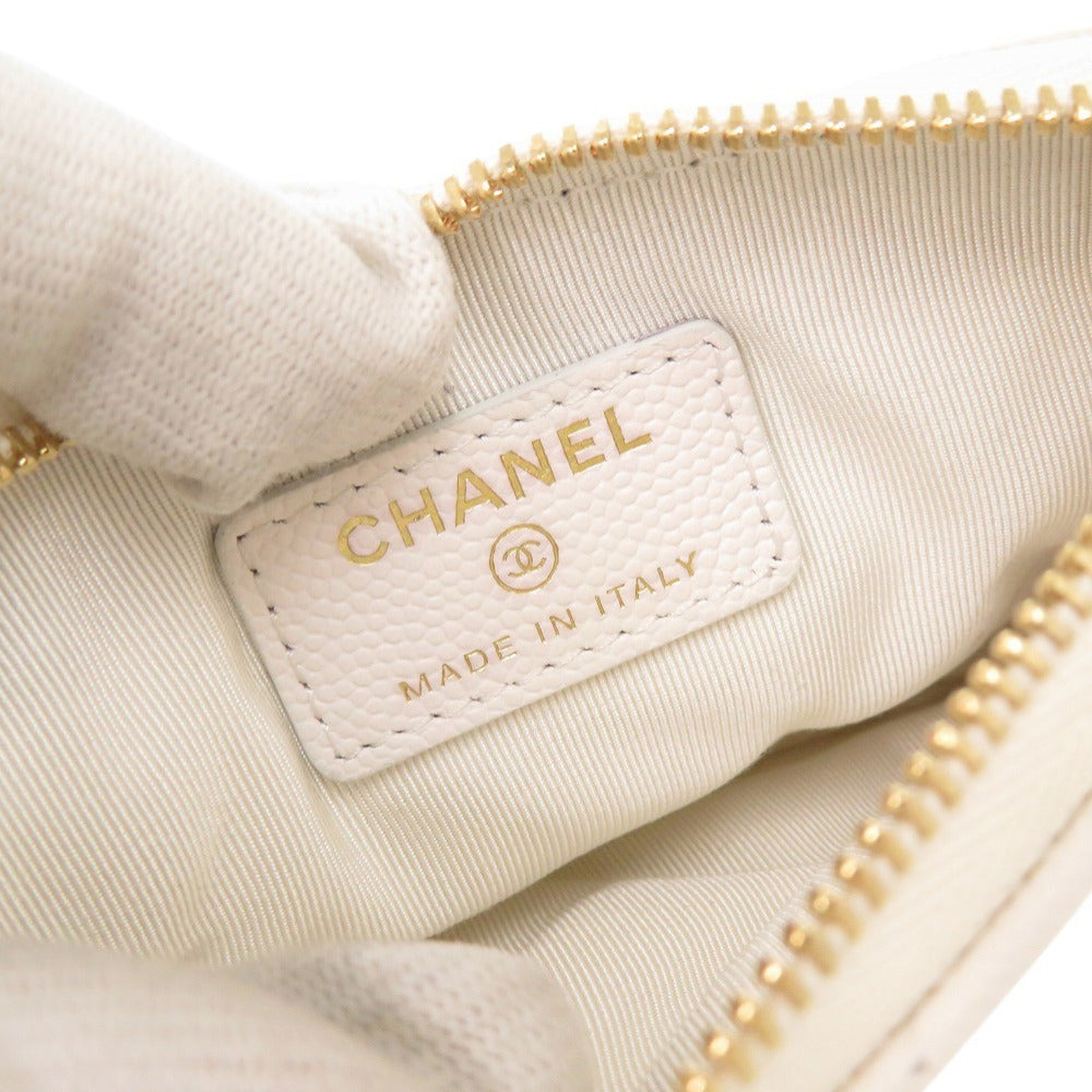 CHANEL Pouch Caviar skin white Matrasse COCO Mark Women Used Authentic