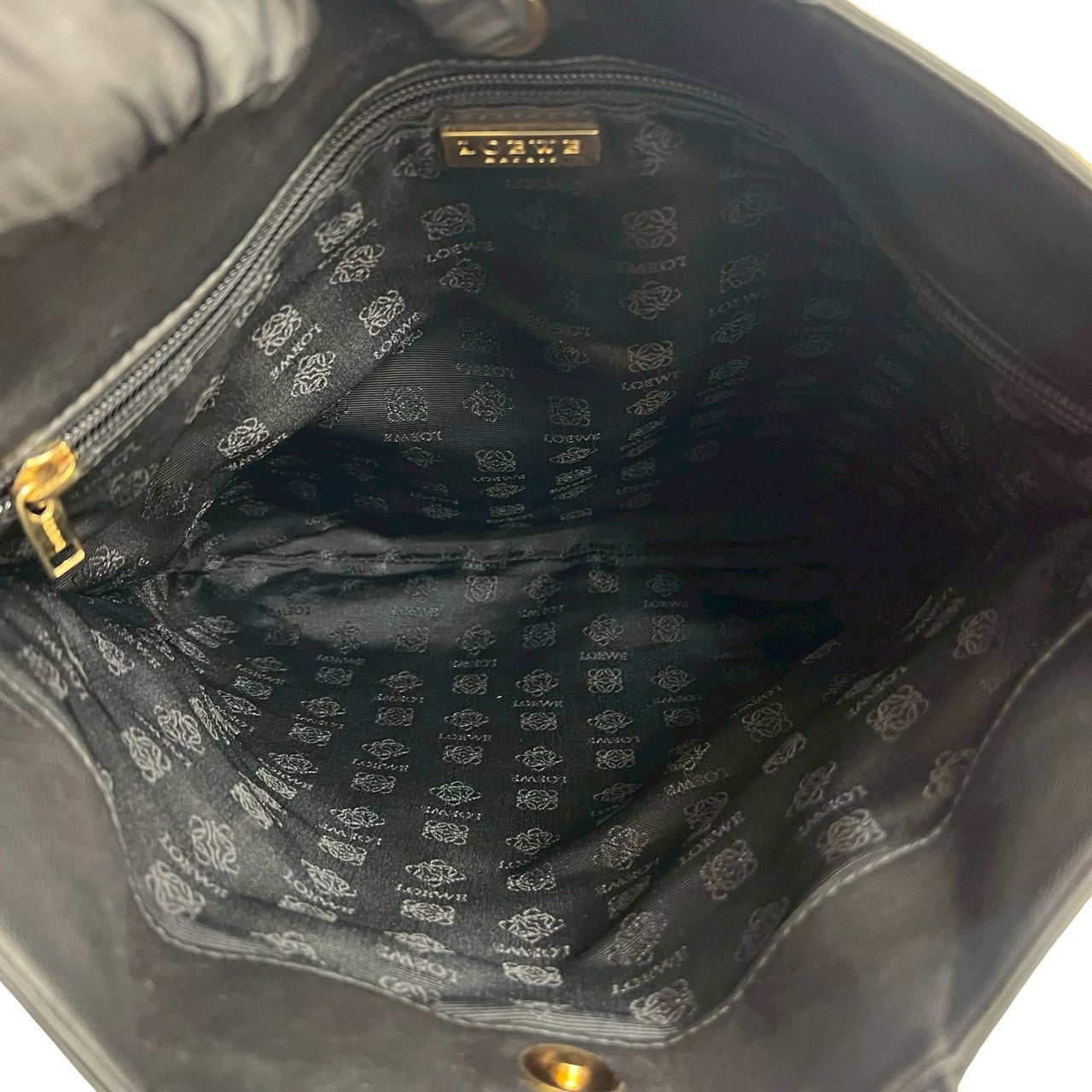 LOEWE Handbag leather black