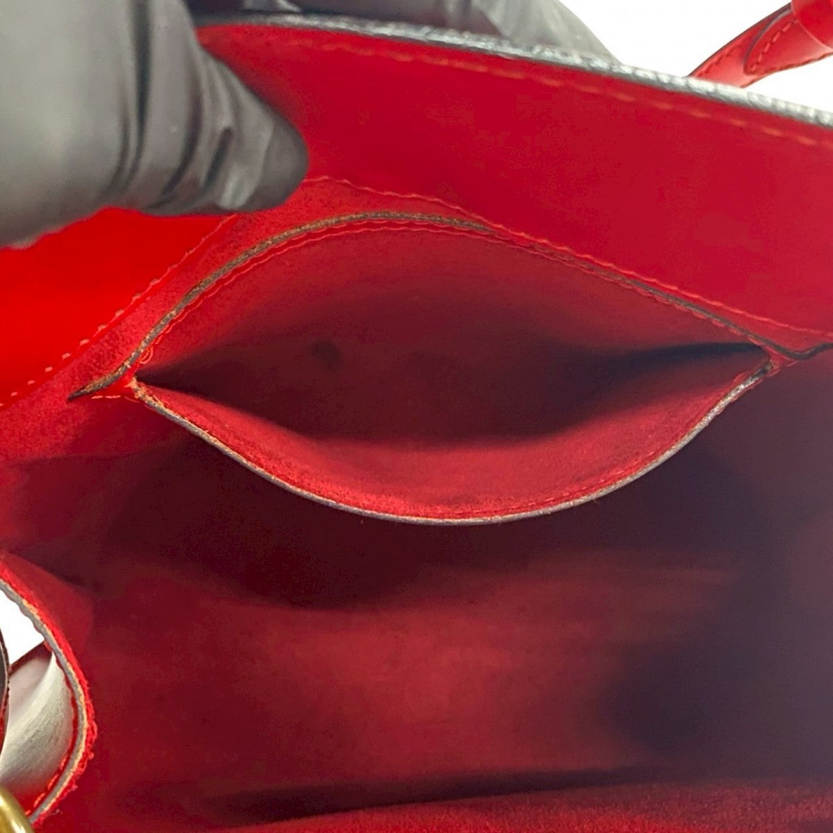 LOUIS VUITTON Shoulder Bag M52257 Epi Leather Red Epi Cluny Women Used Authentic