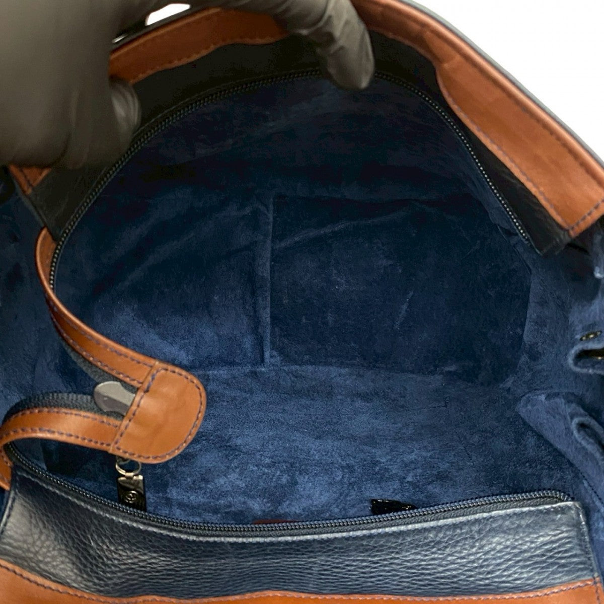 GUCCI Shoulder Bag leather Navy GG logo Women Used Authentic