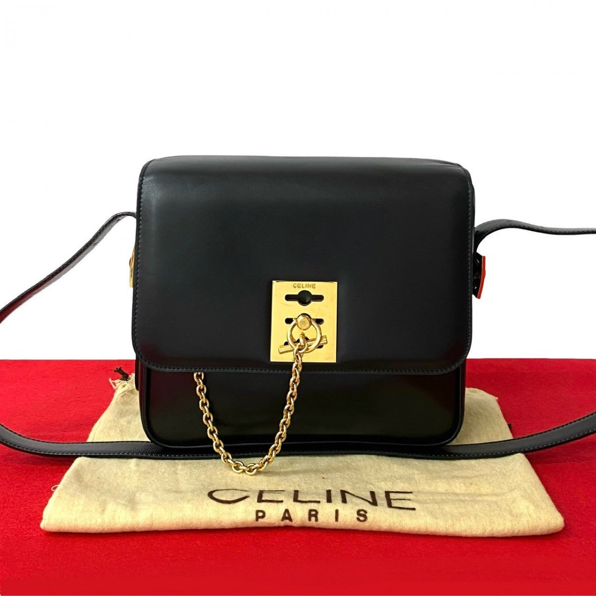 CELINE Shoulder Bag Calfskin black