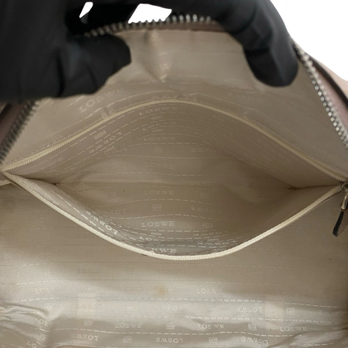 LOEWE Handbag leather beige Amazona 36