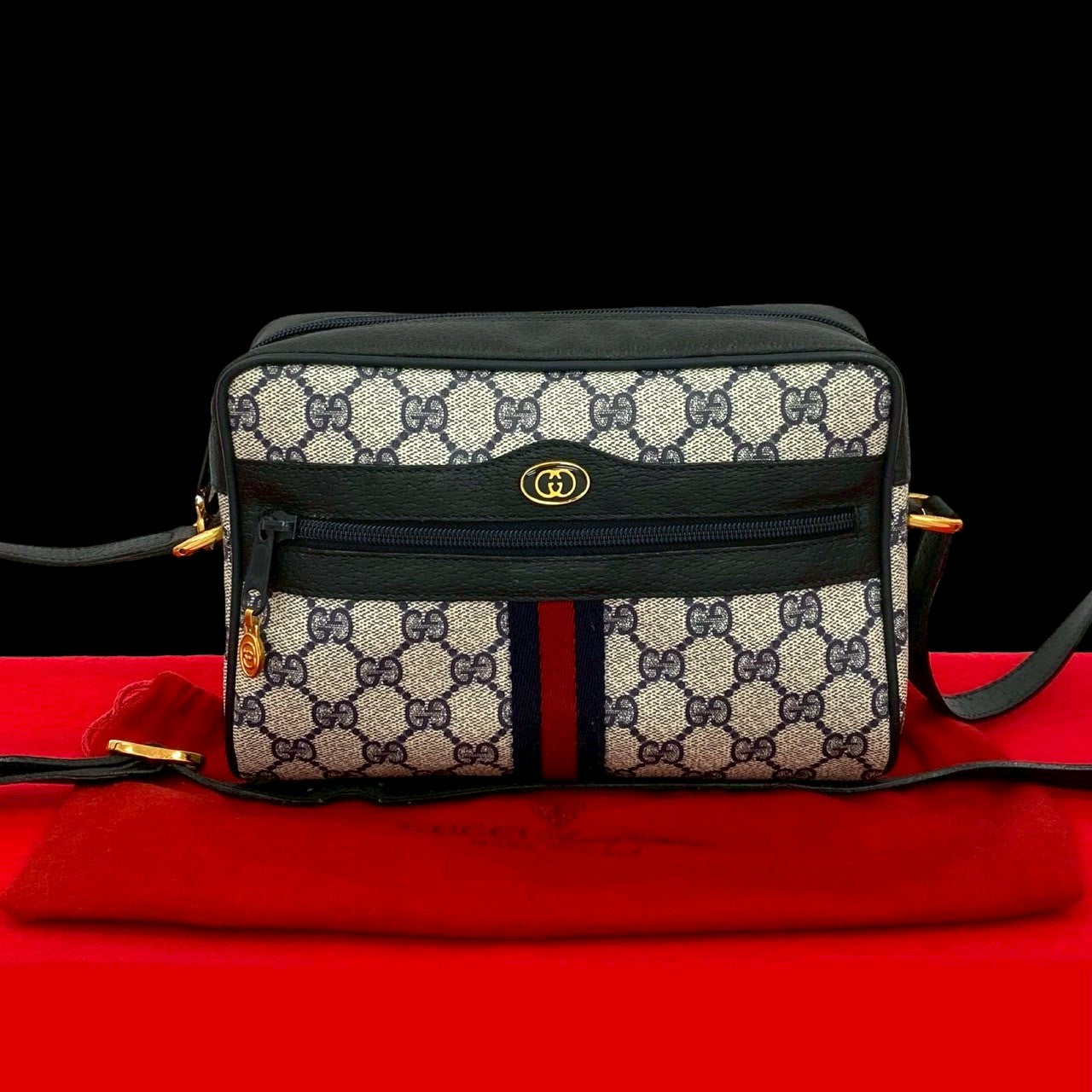 GUCCI Shoulder Bag leather black Sherry line