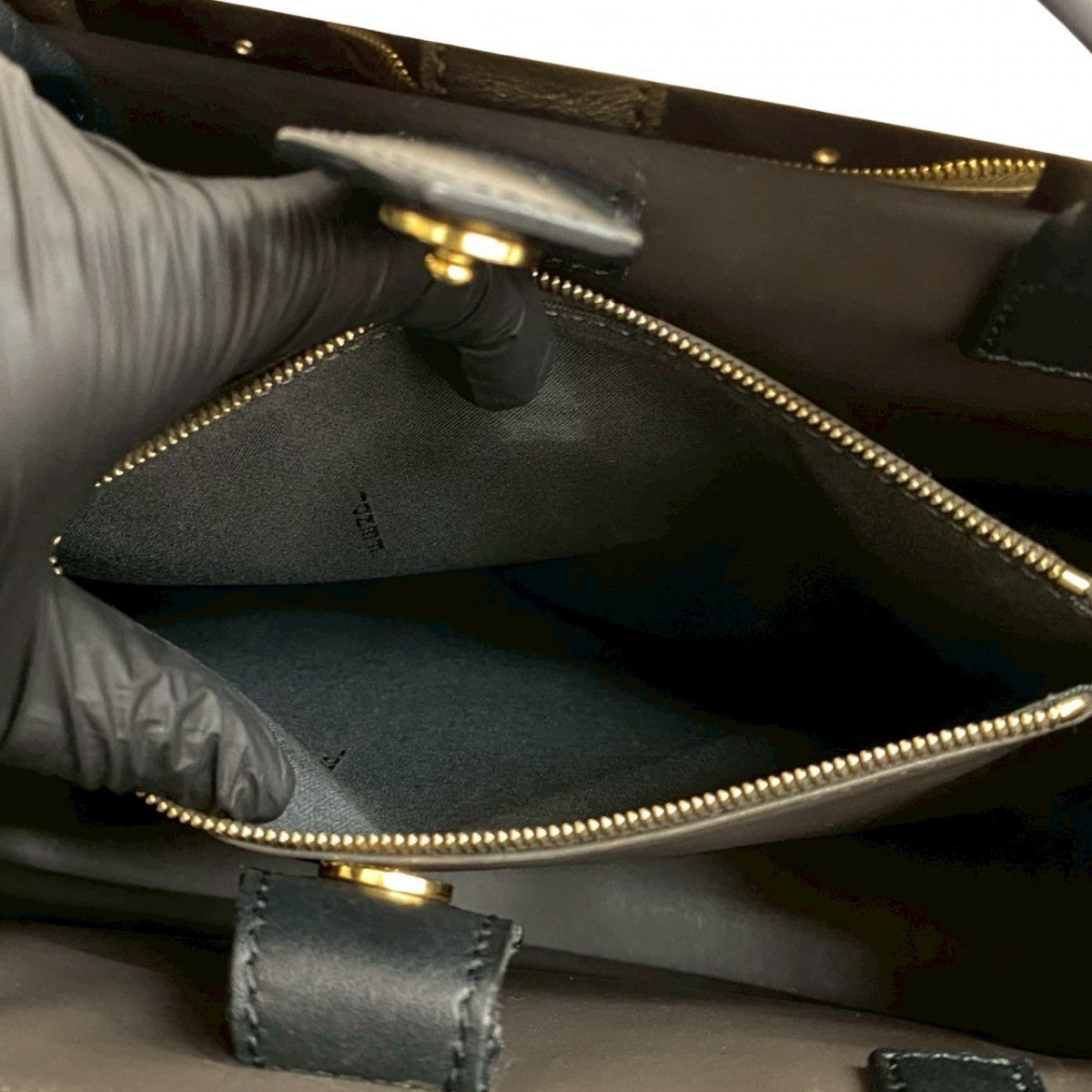 FENDI Shoulder Bag leather black Petite to Jules