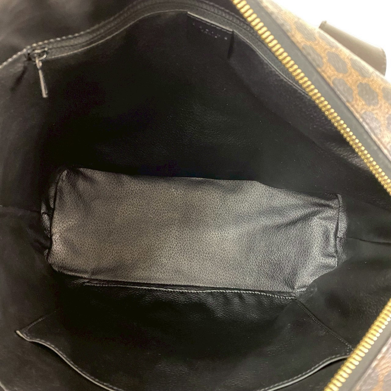 CELINE Handbag leather black