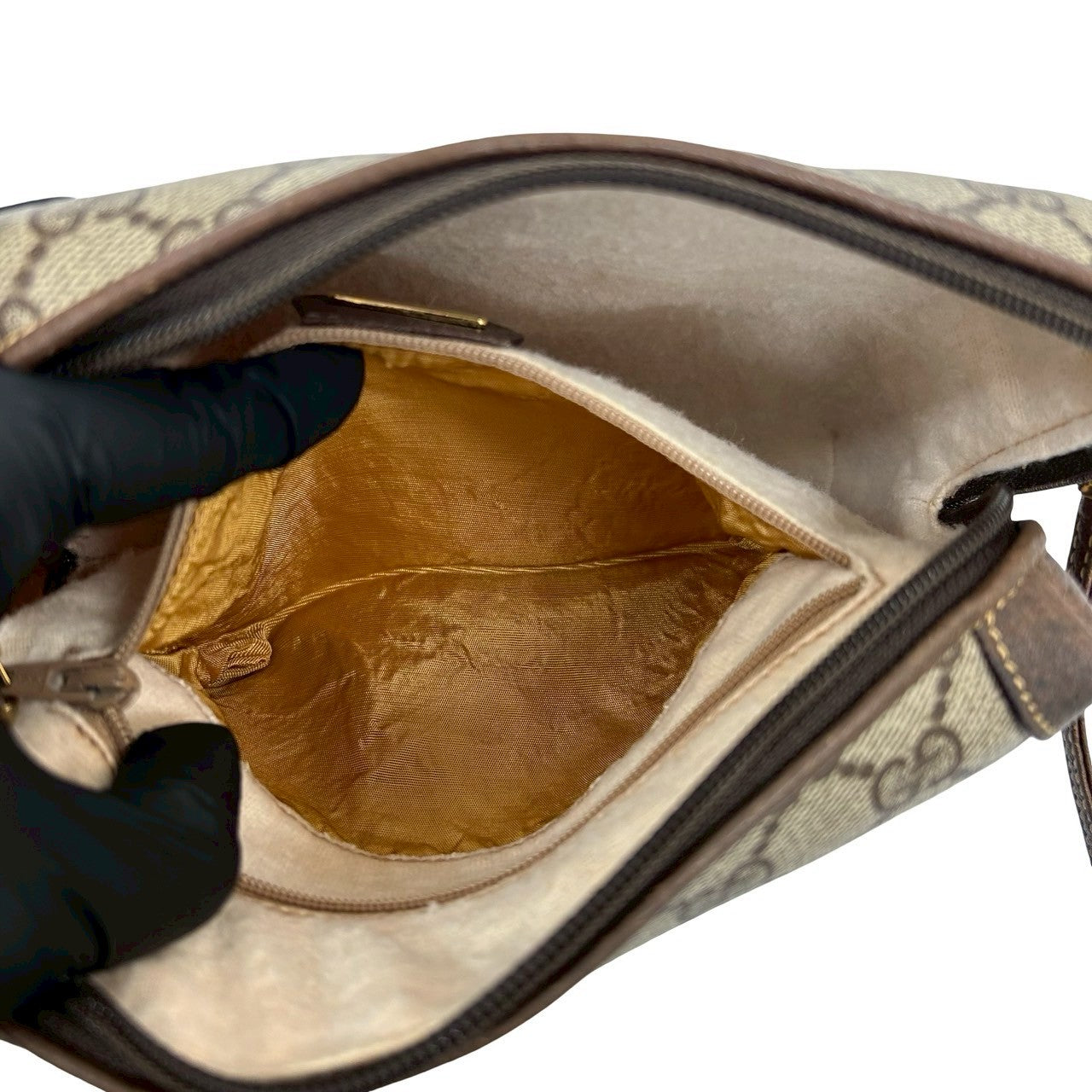 GUCCI Shoulder Bag leather Brown