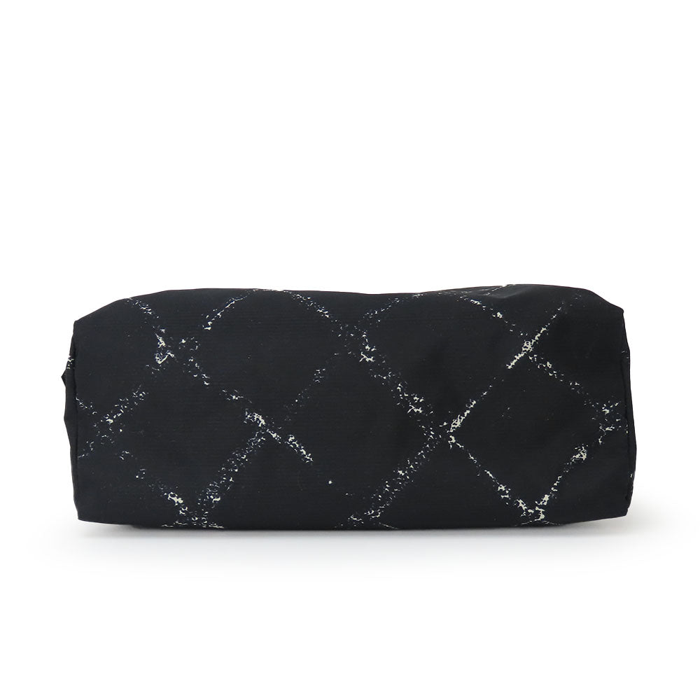 CHANEL Pouch Nylon black Travel line Women Used Authentic