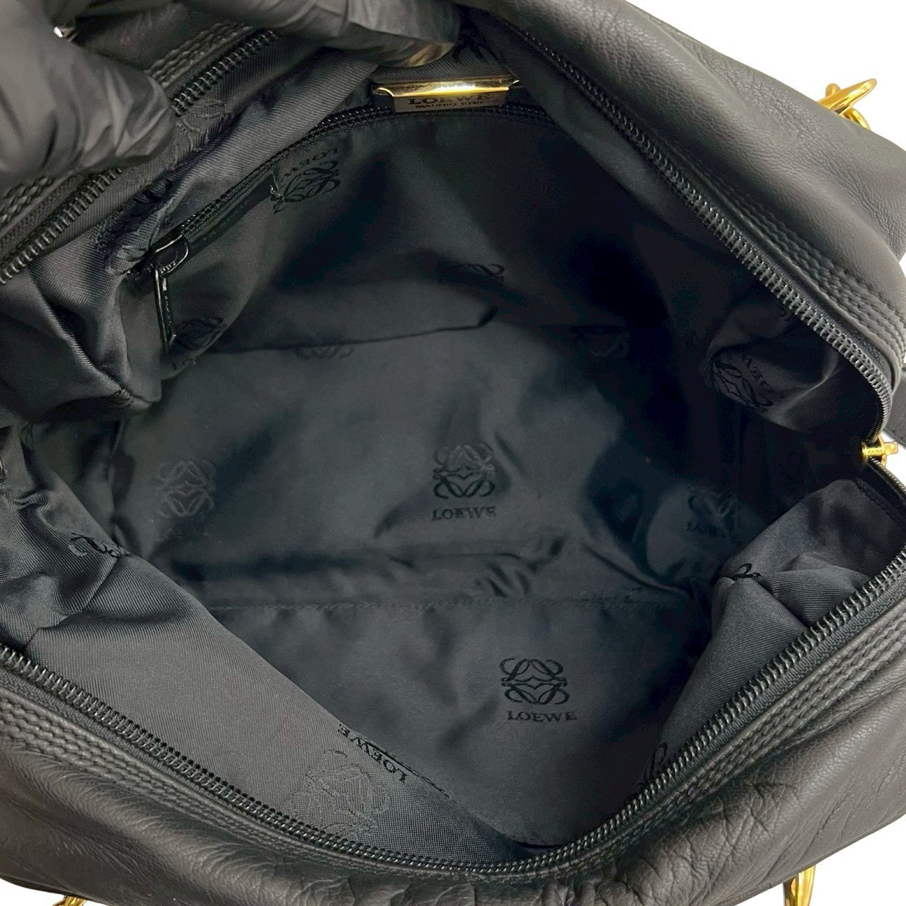 LOEWE Shoulder Bag leather black