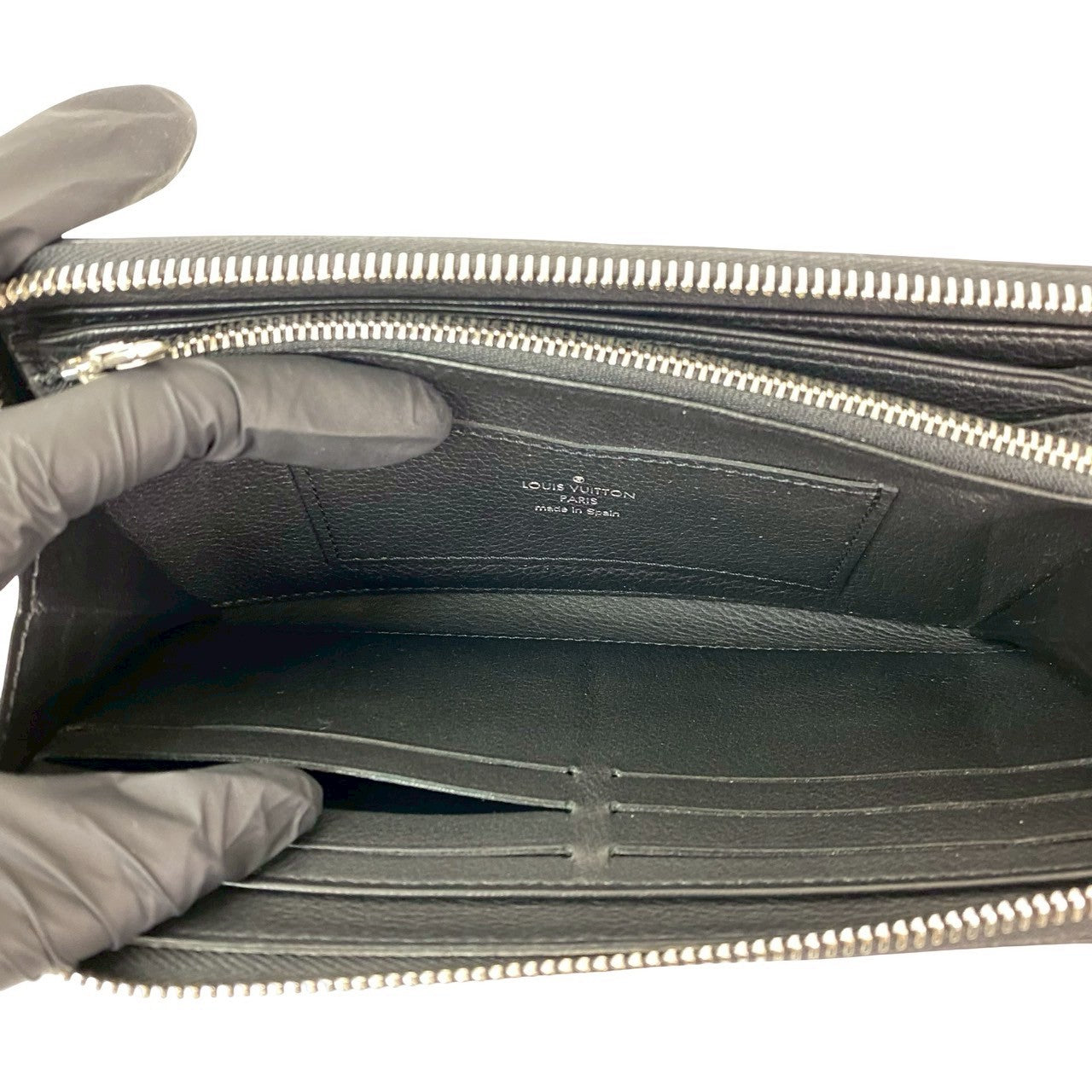 LOUIS VUITTON Long Wallet Purse leather black Zippy Rock Me