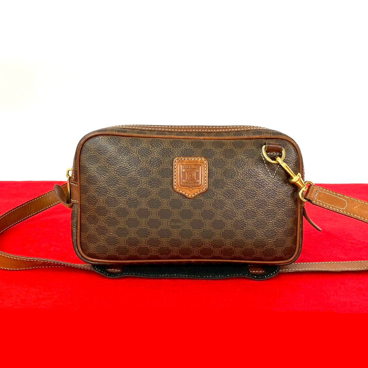 CELINE Shoulder Bag leather Brown