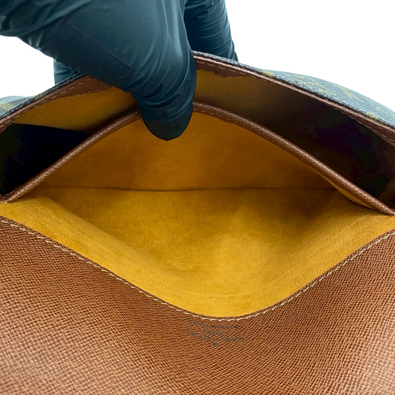 LOUIS VUITTON Shoulder Bag leather Brown Monogram Musette tango