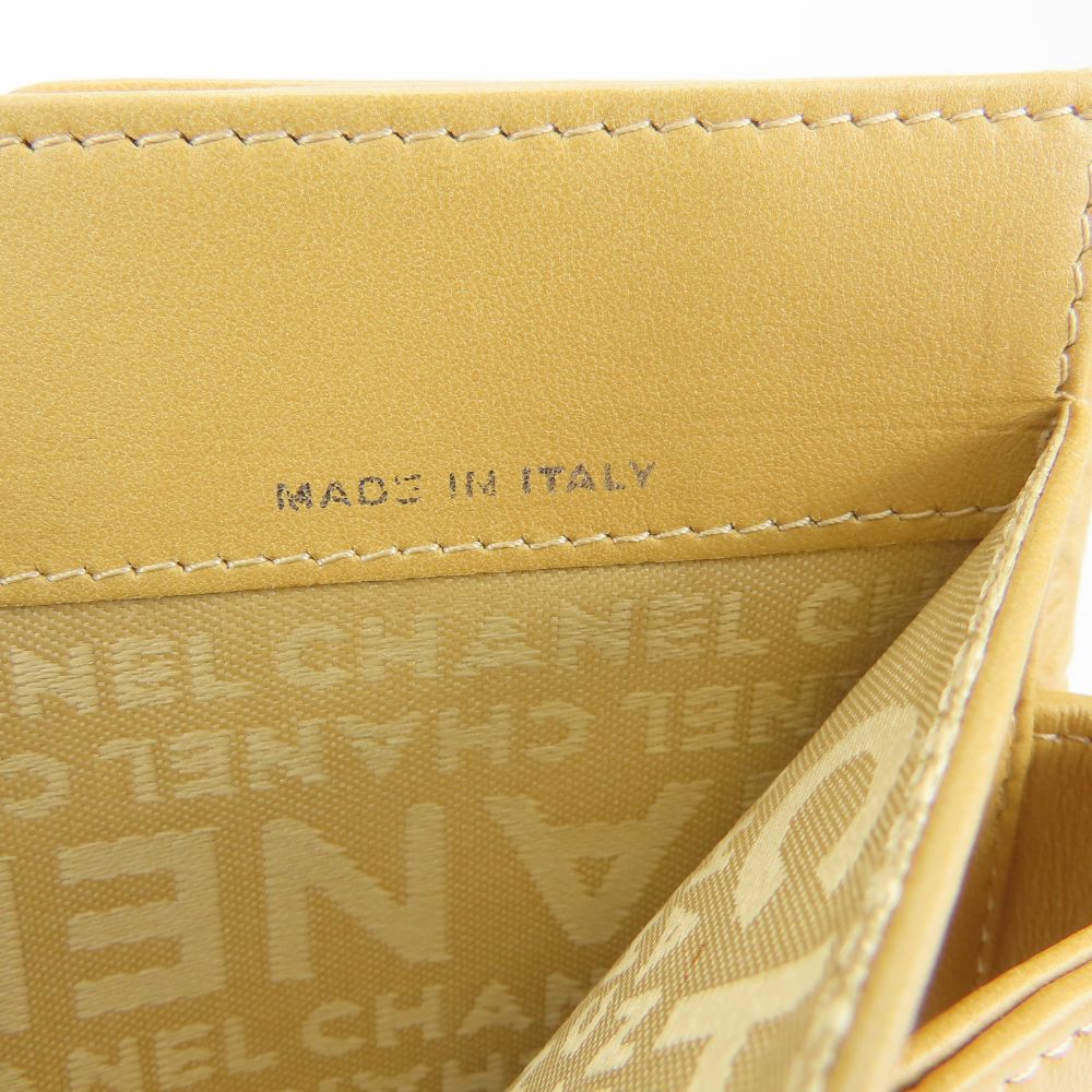 CHANEL Bifold Wallet lambskin beige icon