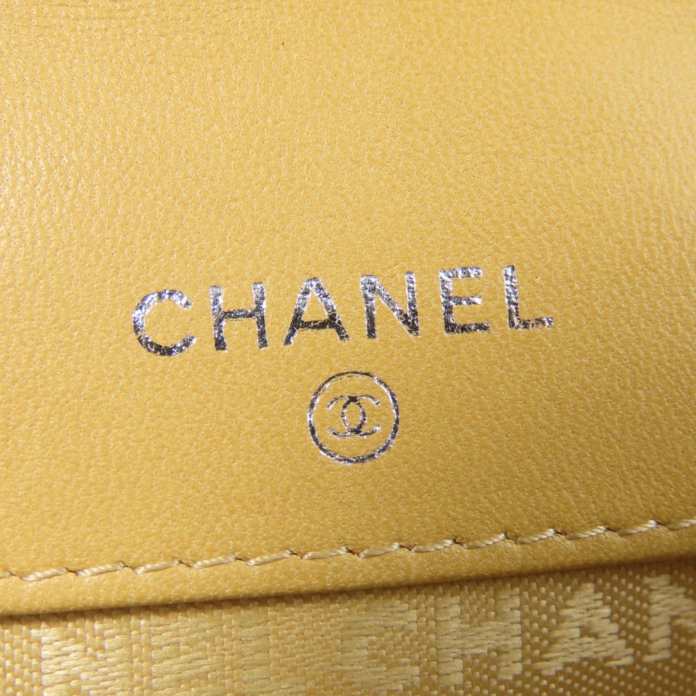 CHANEL Bifold Wallet lambskin beige icon