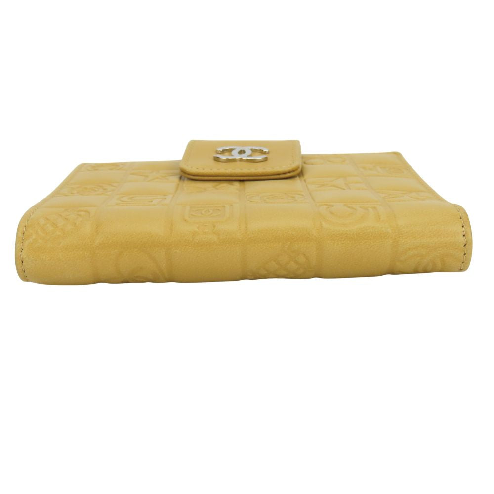 CHANEL Bifold Wallet lambskin beige icon