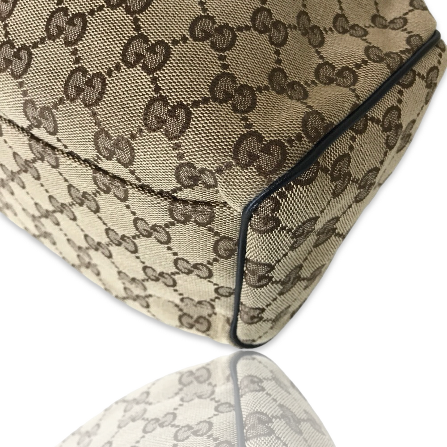 GUCCI SUKEY TOTE BAG