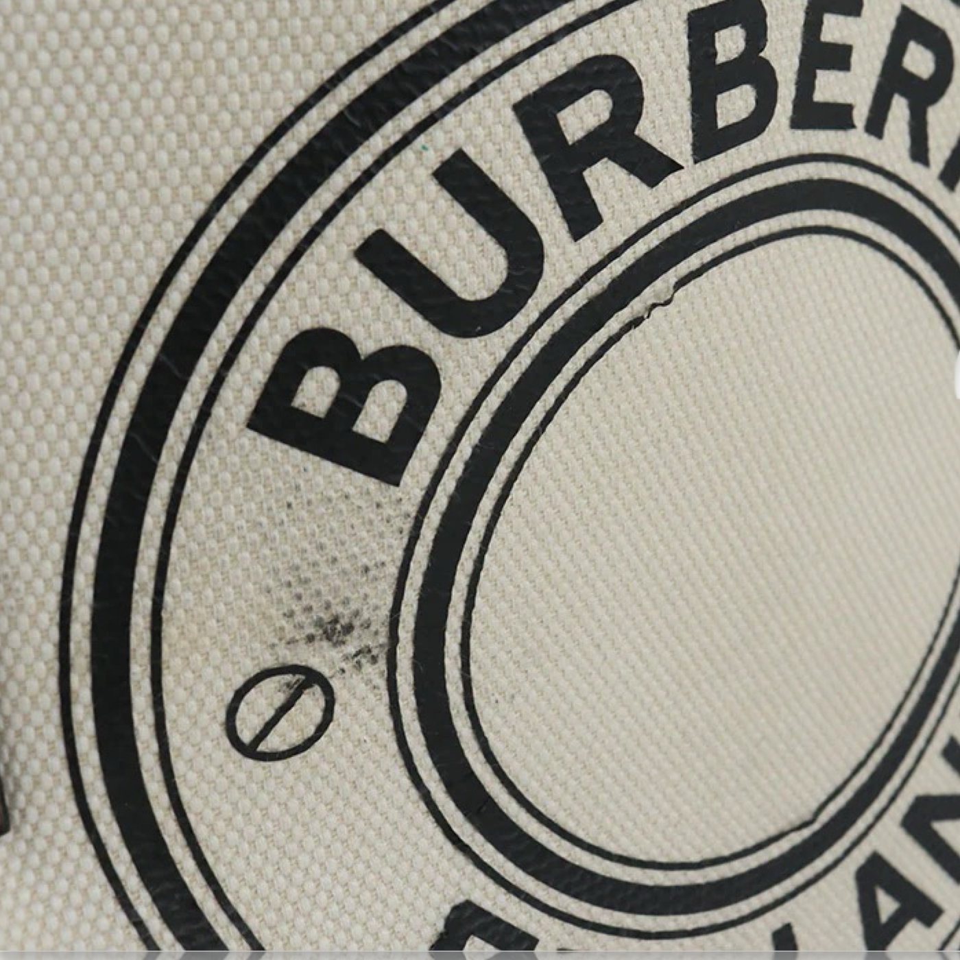 BURBERRY PEGGY BUCKET BAG