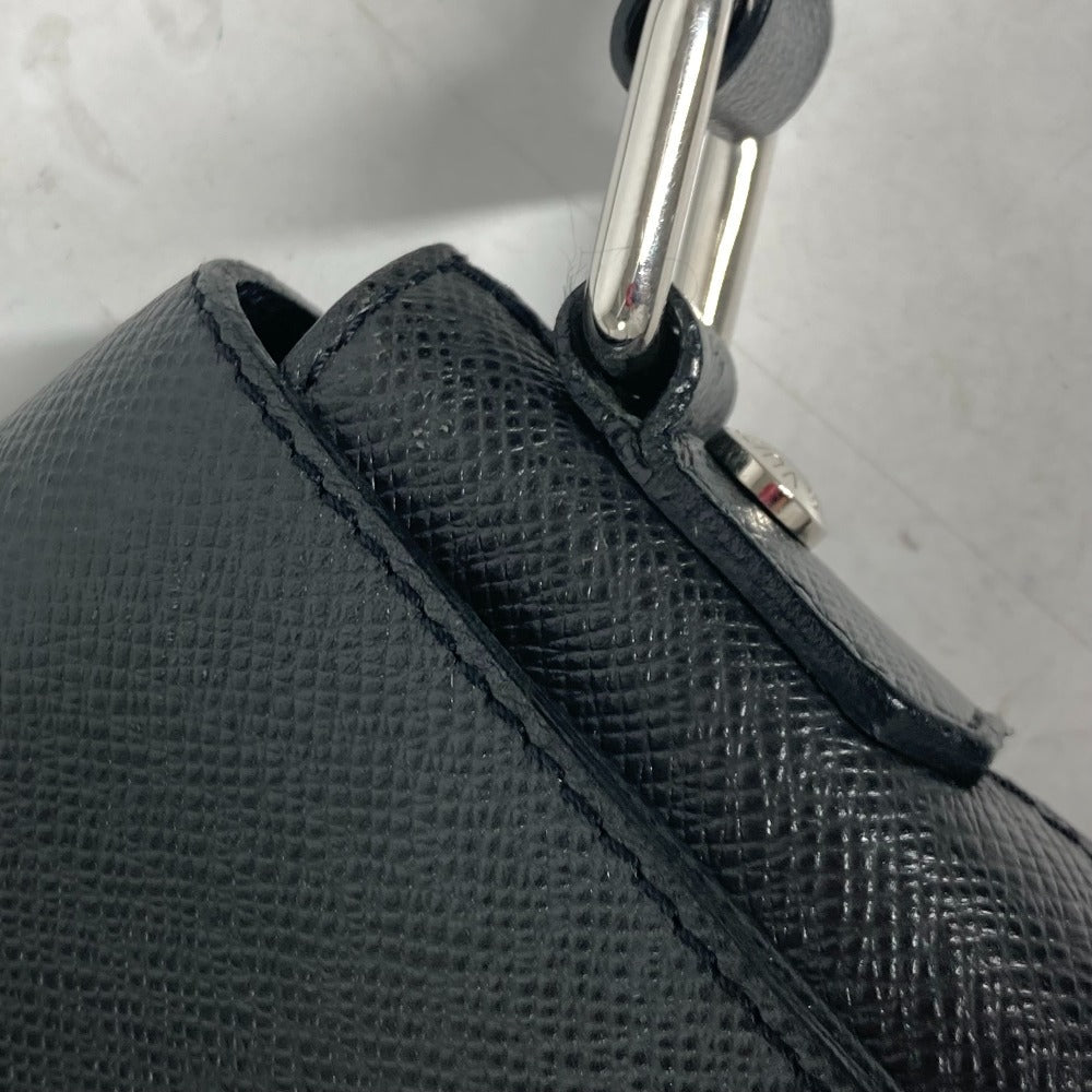 LOUIS VUITTON Shoulder Bag M31192 Taiga Leather black Taiga Luka mens Used Authentic
