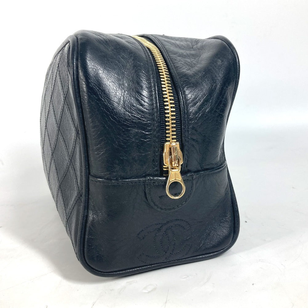 CHANEL Pouch leather black vintage Bicolole