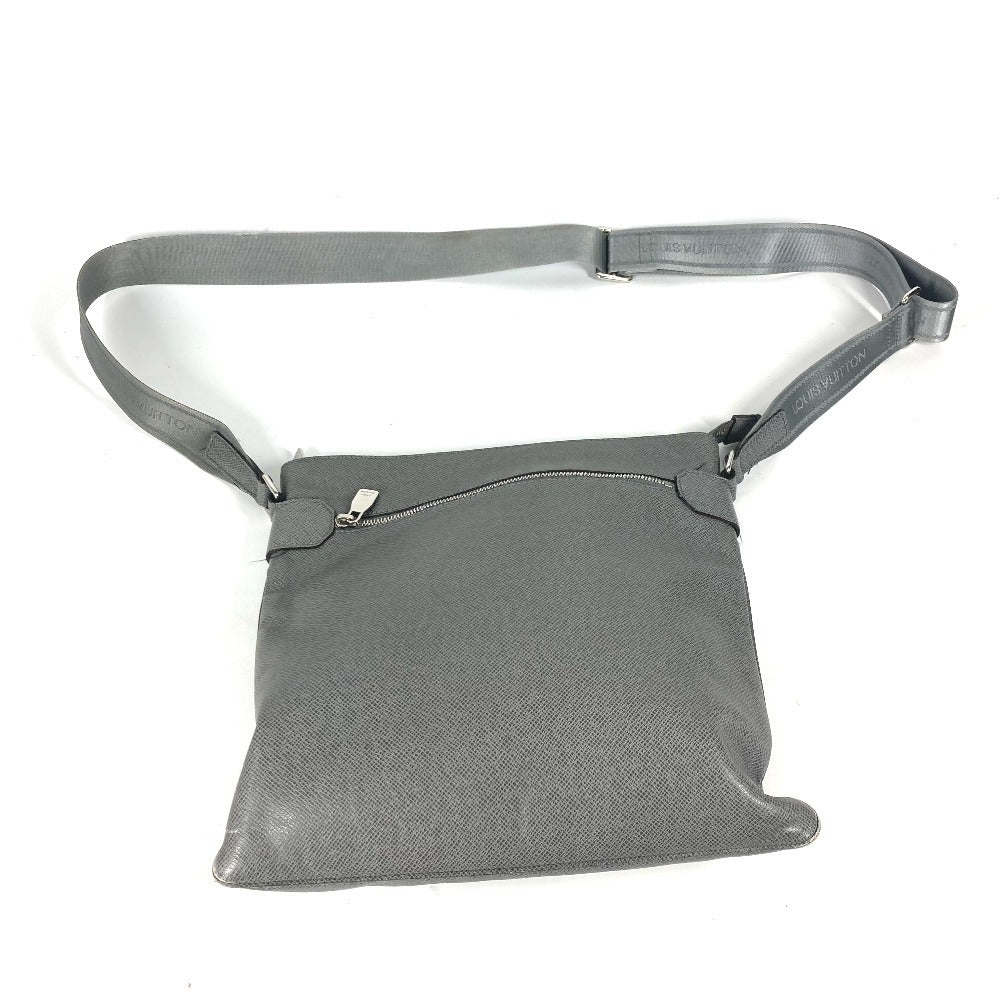 LOUIS VUITTON Shoulder Bag M32630 Taiga Leather gray Taiga Sasha