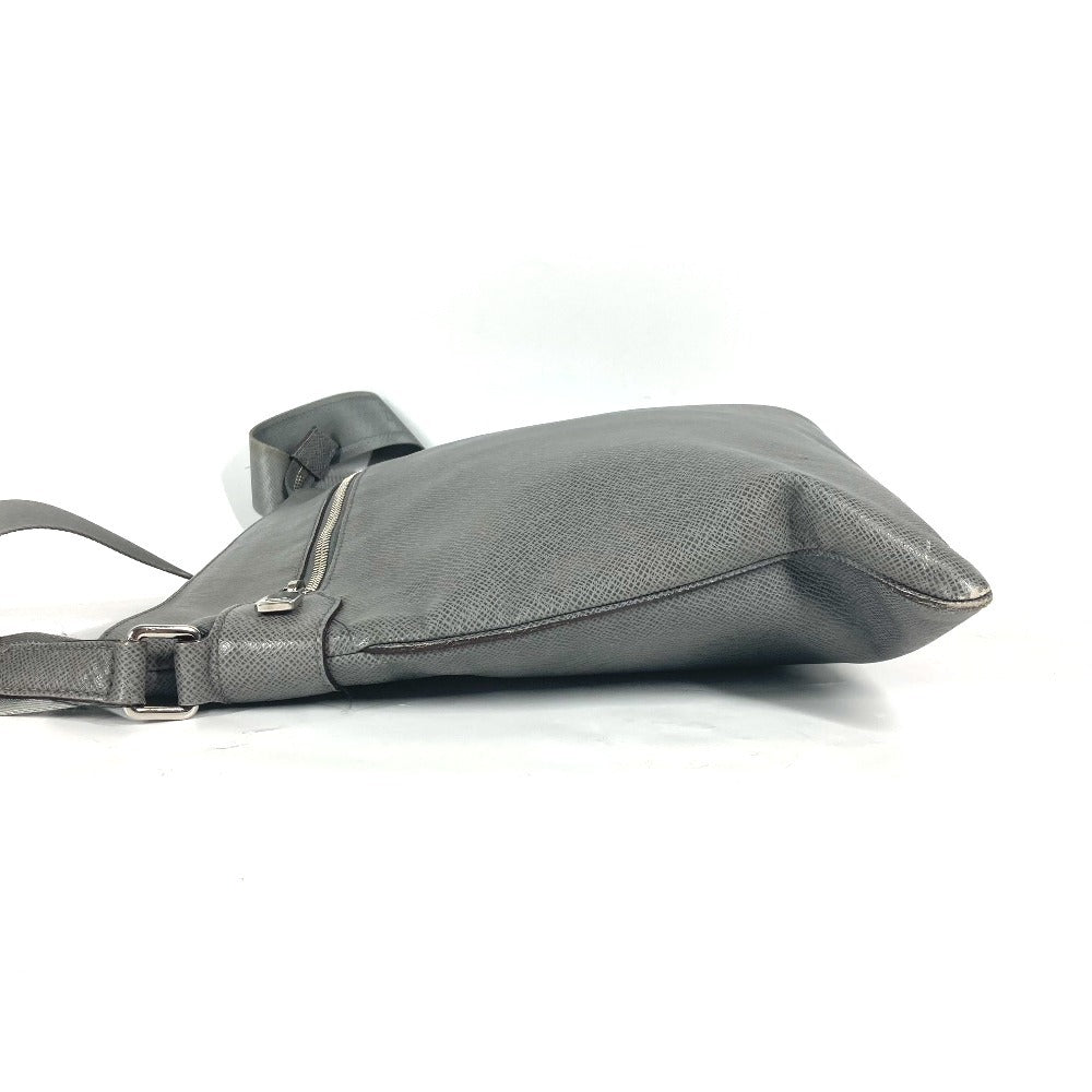 LOUIS VUITTON Shoulder Bag M32630 Taiga Leather gray Taiga Sasha