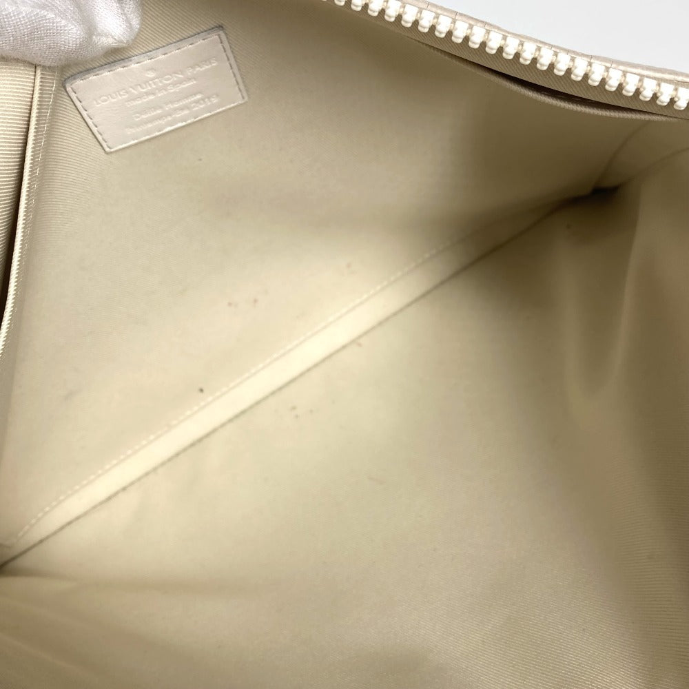 LOUIS VUITTON Clutch bag M67462 Taurillon Clemence Leather white Taurillon Clemence Monogram Pochette A4
