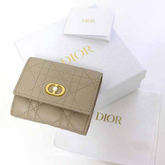 Dior Tri-fold wallet S3105UNJB lambskin beige Dior Jolie Hibiscus Wallet