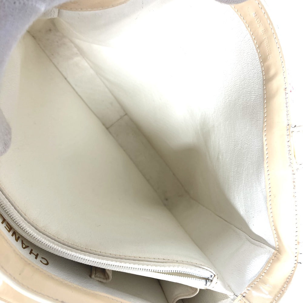 CHANEL Shoulder Bag Patent leather Ivorytype logo Women Used Authentic