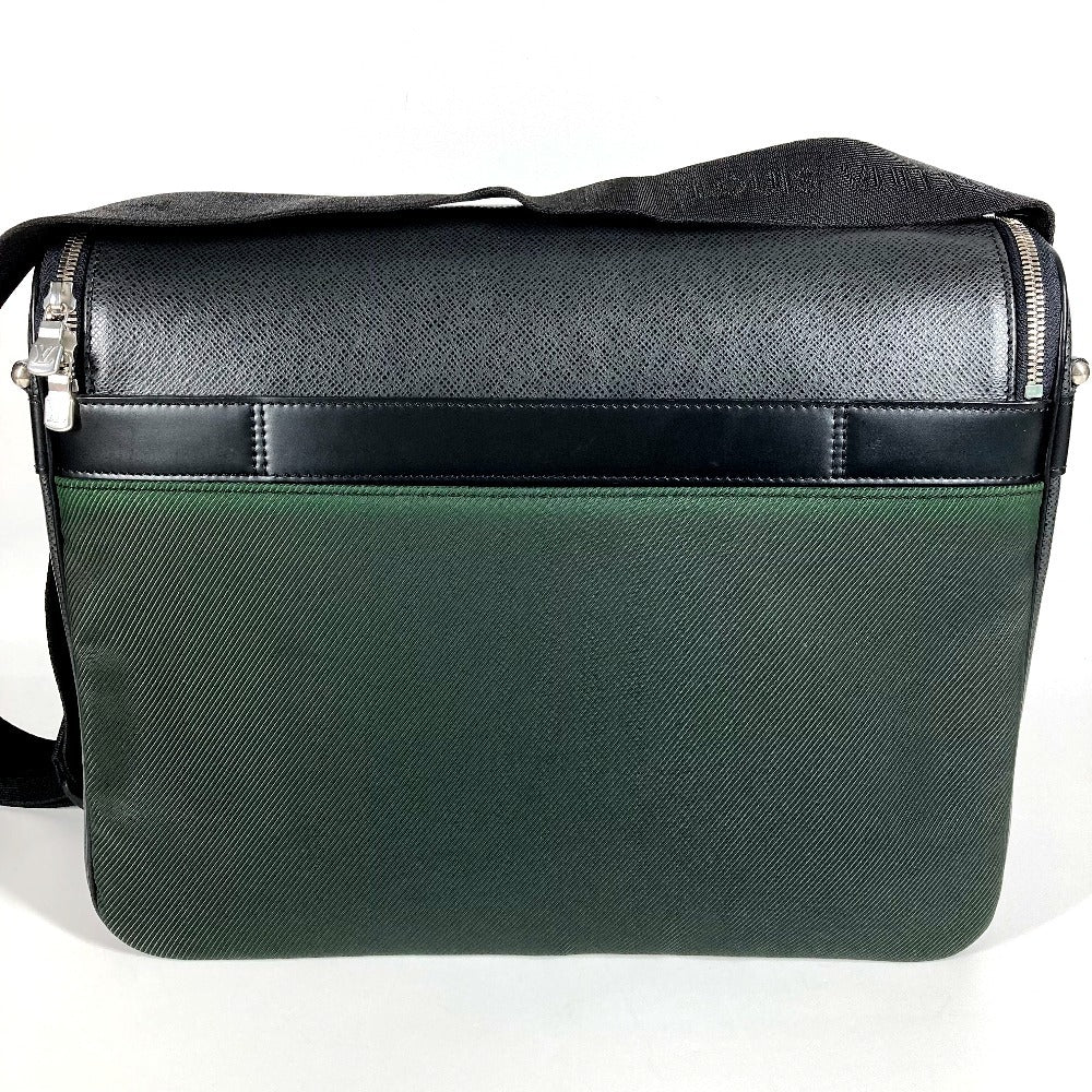 LOUIS VUITTON Shoulder Bag M30862 Taiga Leather, Nylon khaki Taiga Thai meal