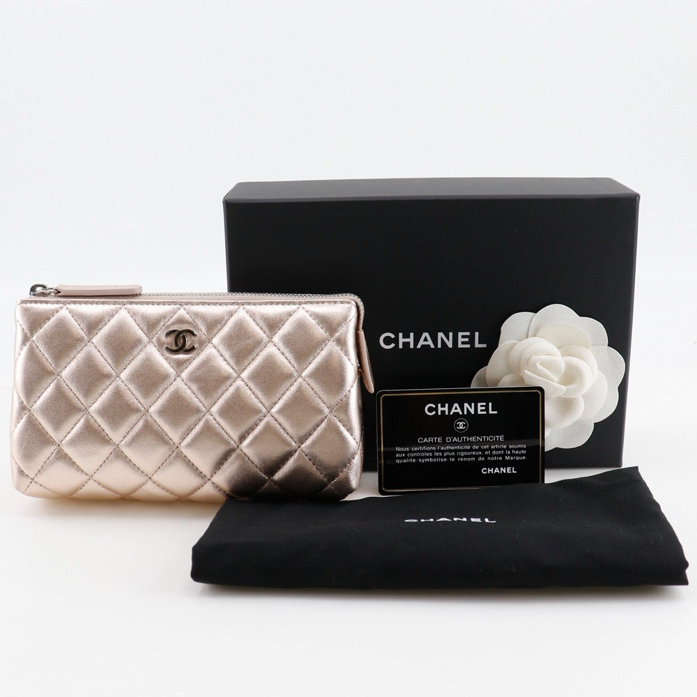 CHANEL Pouch A69259 lambskin Metallic pink Matrasse