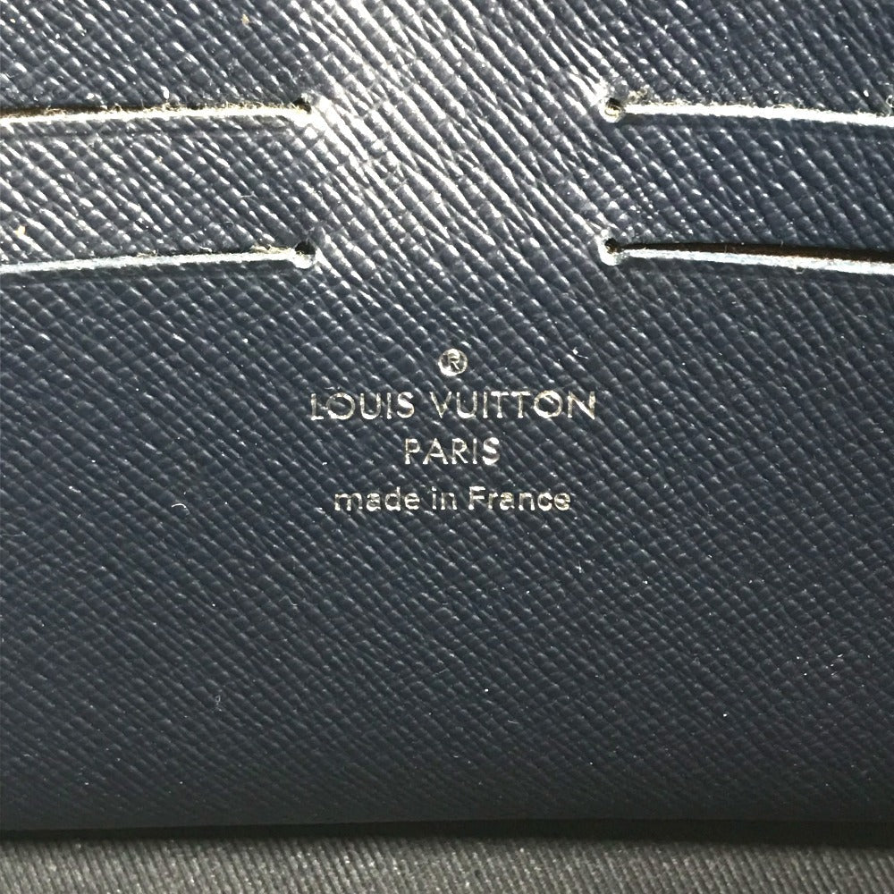 LOUIS VUITTON business bag M33423 Taiga Leather Navy Taiga Pochette Kasai