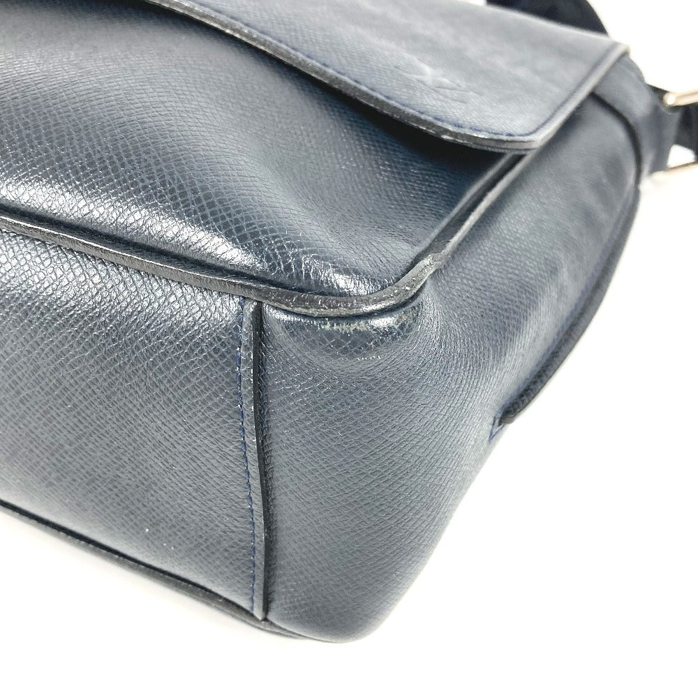 LOUIS VUITTON Shoulder Bag M32624 Taiga Leather Navy Taiga Roman MM Roman MM
