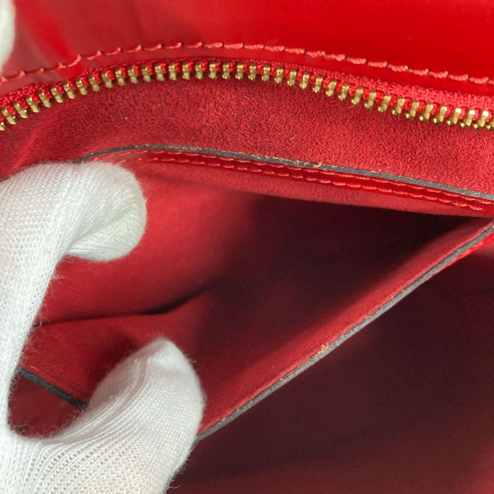 LOUIS VUITTON Shoulder Bag