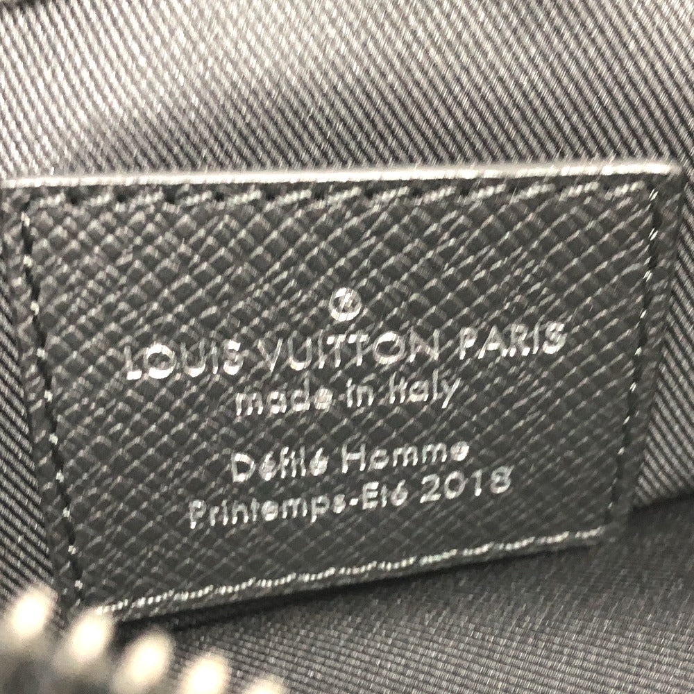 LOUIS VUITTON Tote Bag