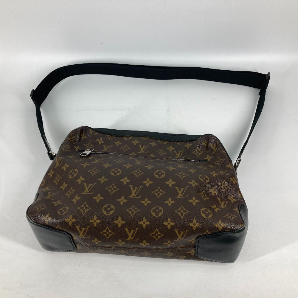 LOUIS VUITTON Shoulder Bag M40387 Monogram canvas Brown Monogram Macasa Torres mens Used Authentic