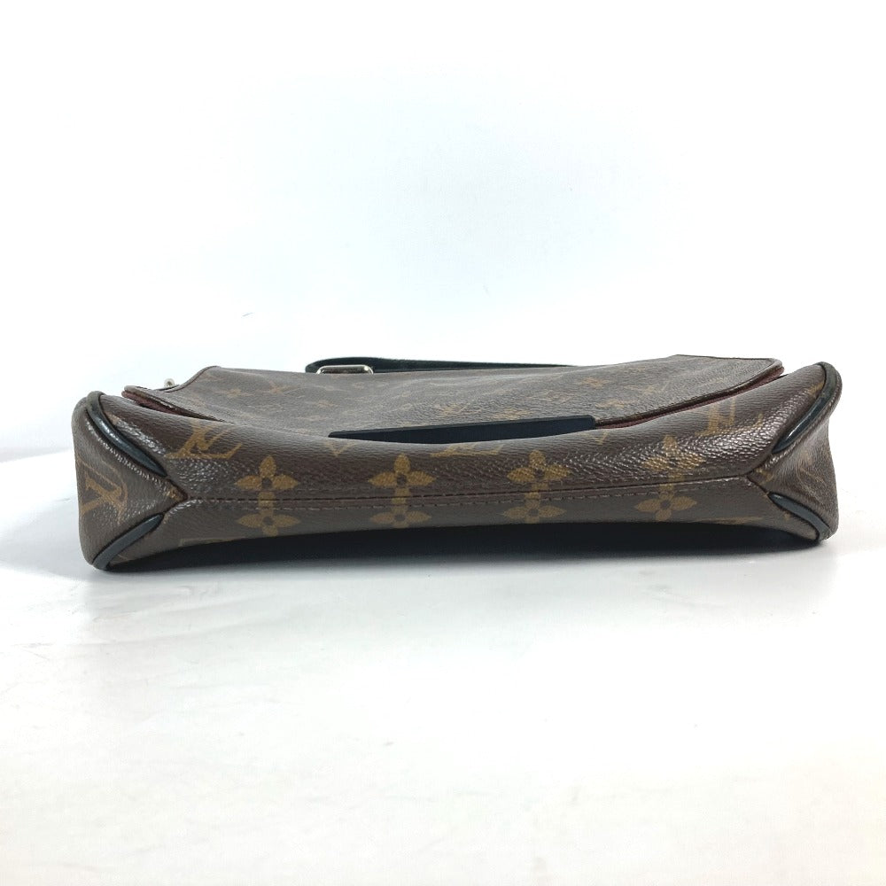 LOUIS VUITTON Shoulder Bag M40935 Monogram macacer canvas Brown Monogram macacer District PM mens Used Authentic