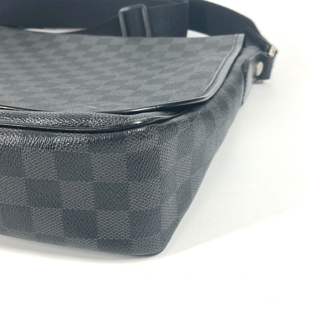 LOUIS VUITTON Shoulder Bag N58029 Damier Grafitto Canvas black Damier Grafitte Daniel MM